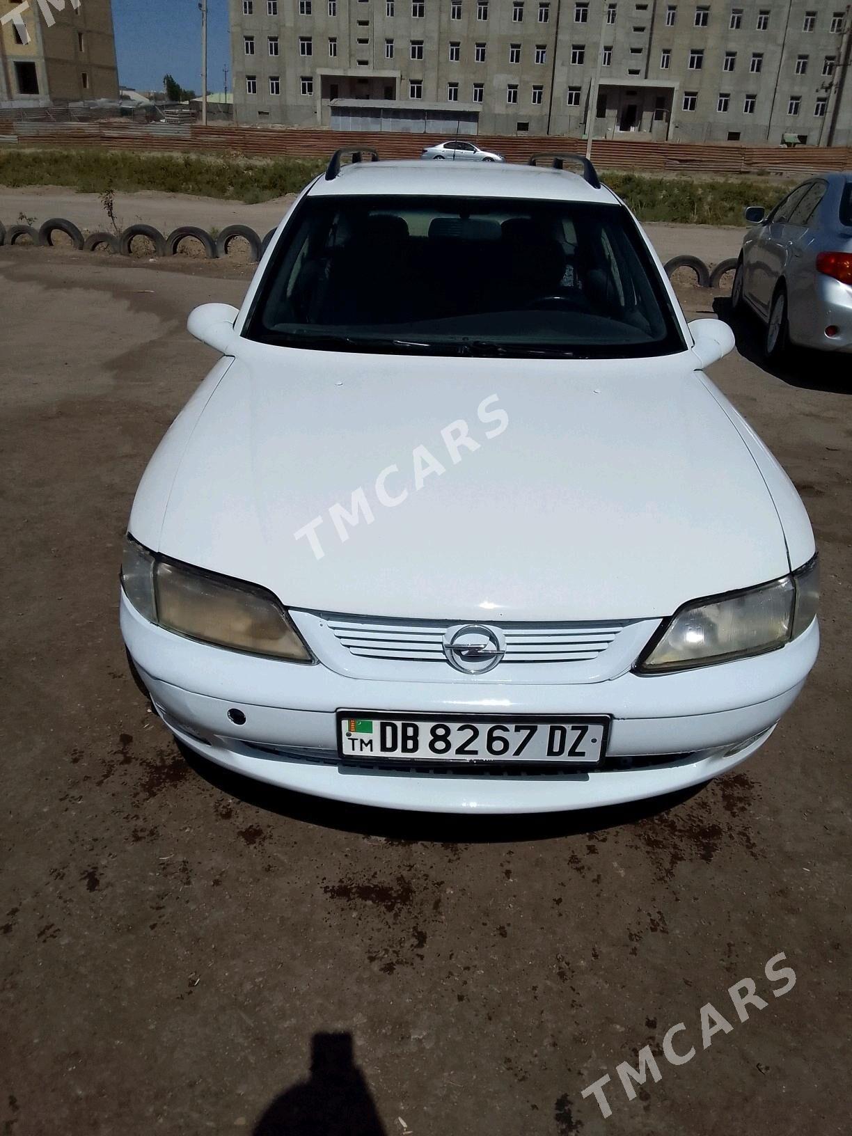 Opel Vectra 1997 - 39 000 TMT - Гурбансолтан Едже - img 3