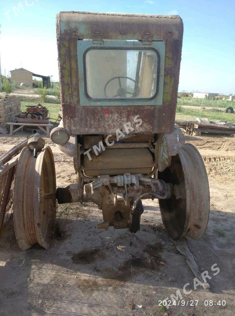 MTZ T-28 1991 - 7 000 TMT - Murgap - img 3