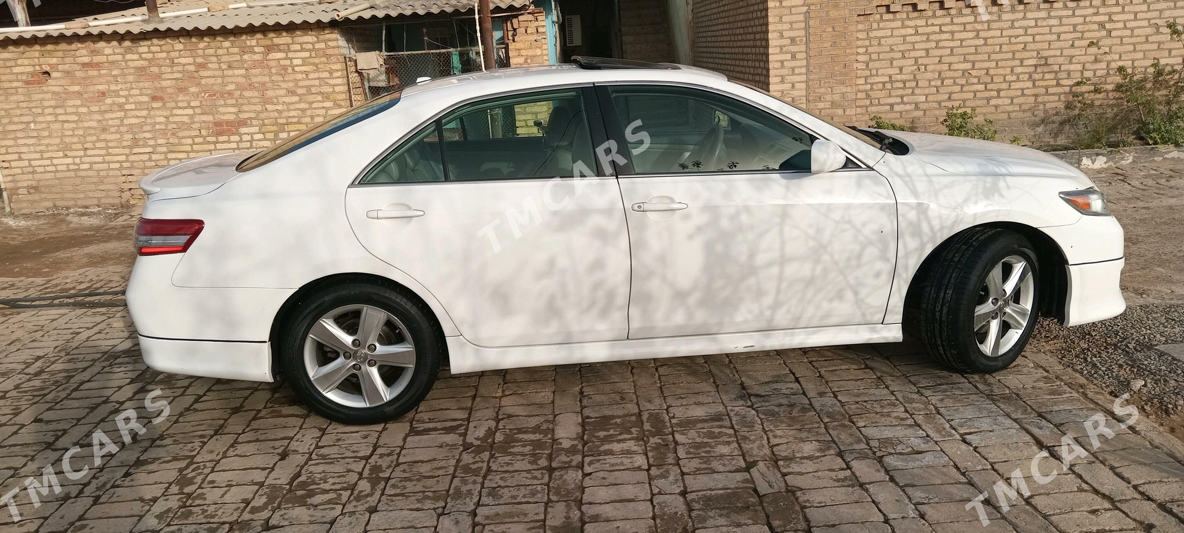 Toyota Camry 2007 - 155 000 TMT - Сакарчага - img 2