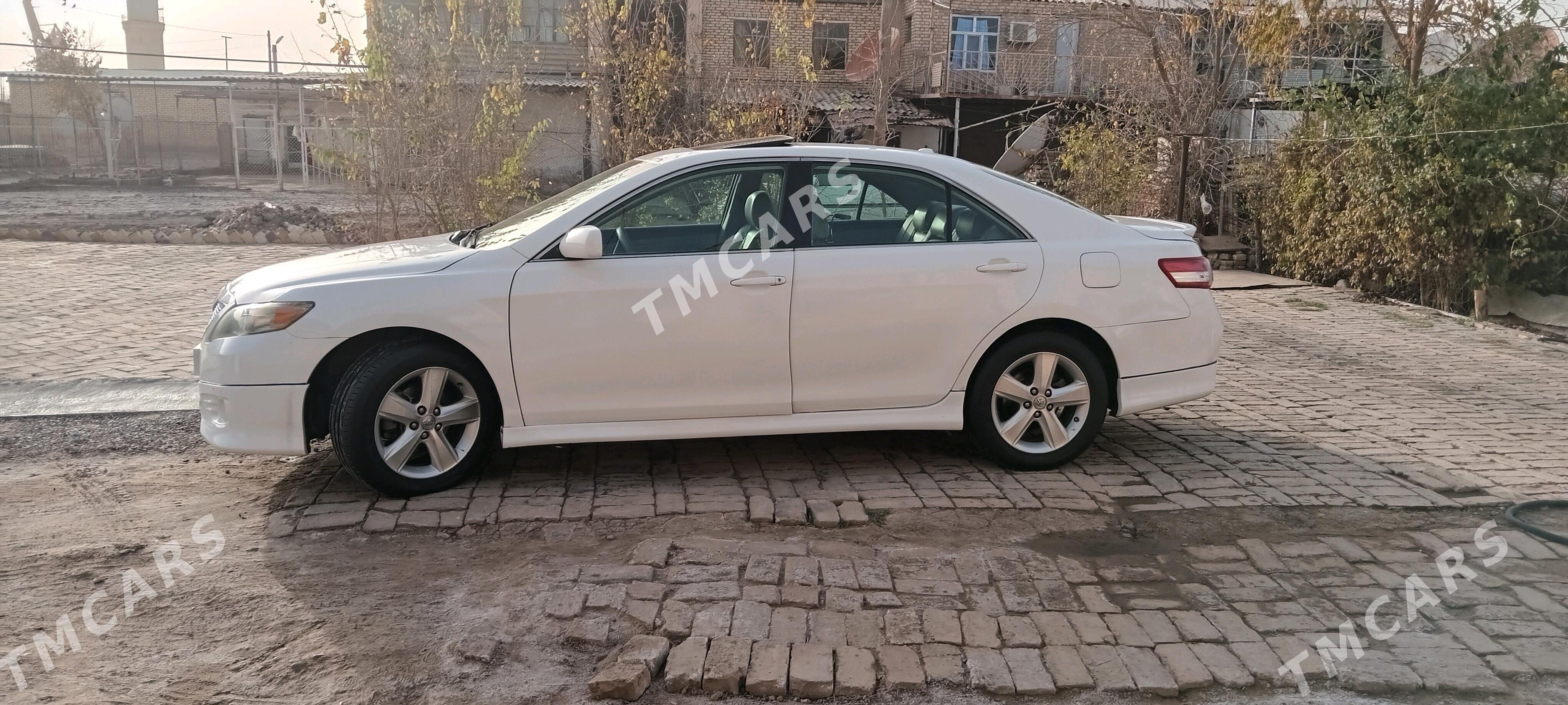 Toyota Camry 2007 - 155 000 TMT - Сакарчага - img 3