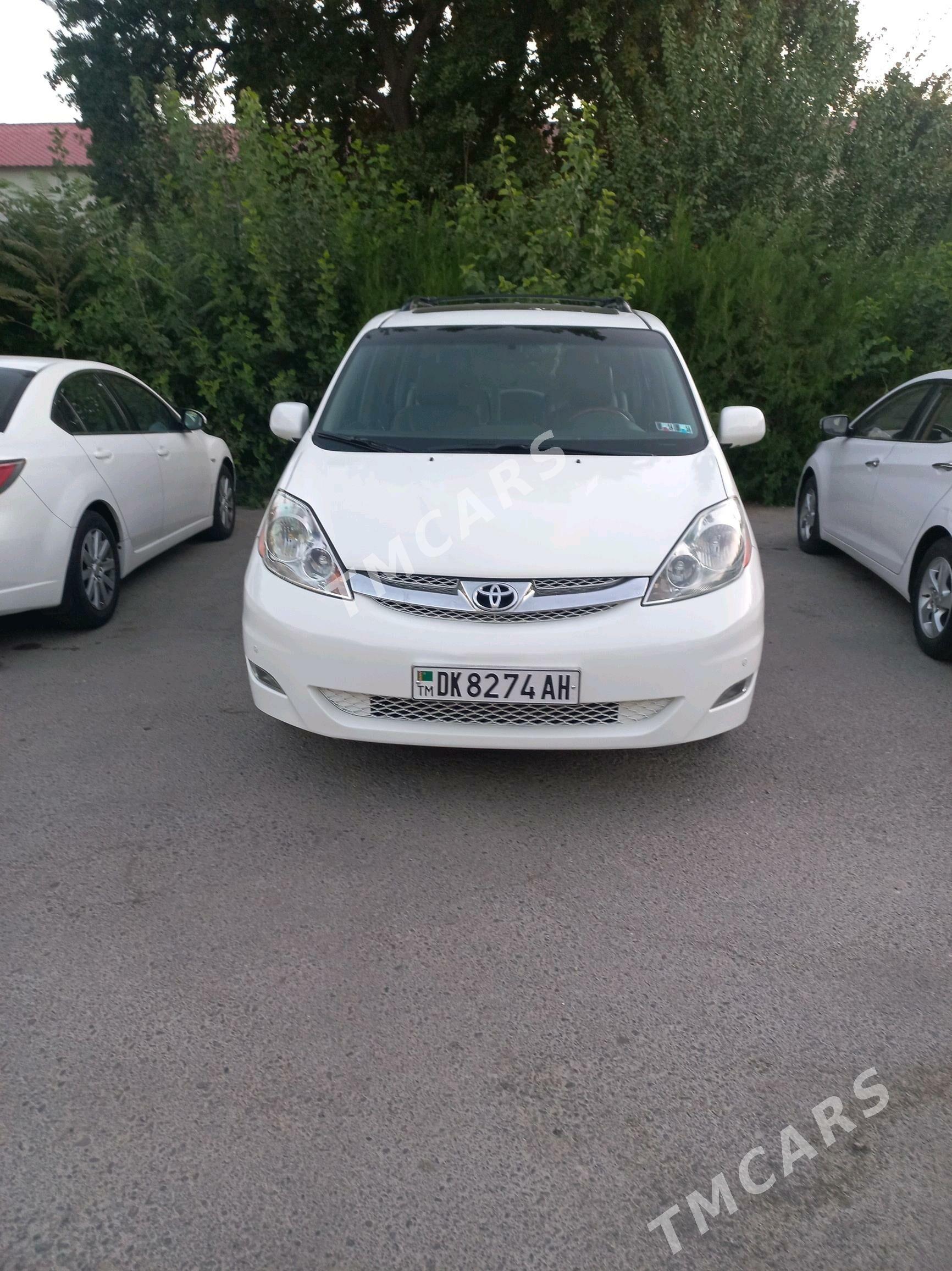 Toyota Sienna 2009 - 240 000 TMT - Ашхабад - img 7