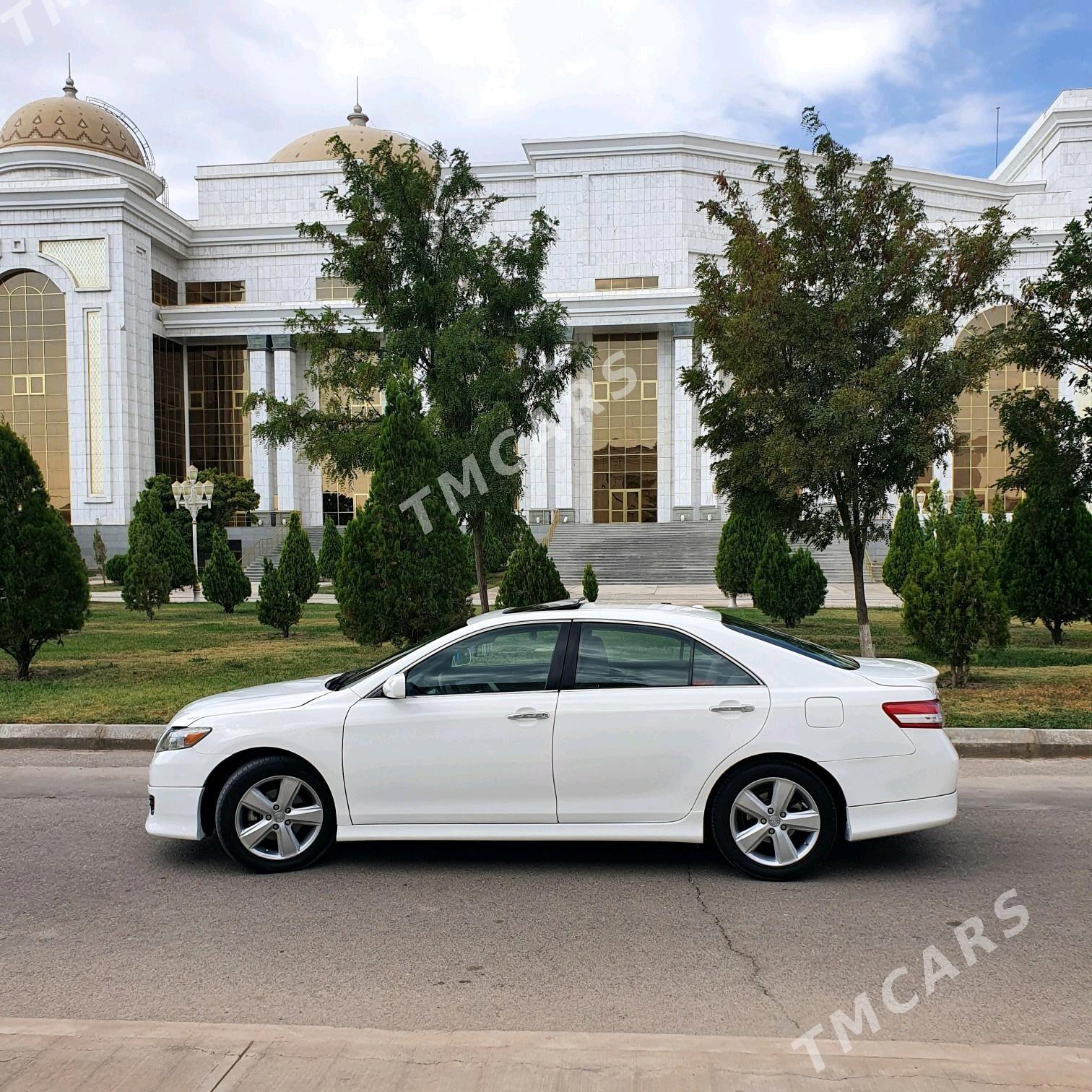 Toyota Camry 2010 - 179 000 TMT - Дашогуз - img 6