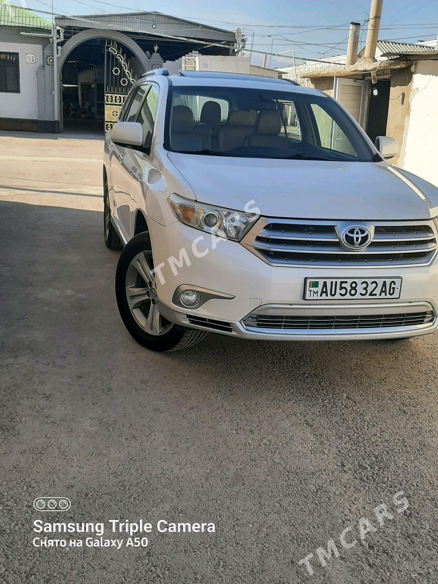 Toyota Highlander 2012 - 325 000 TMT - Aşgabat - img 3