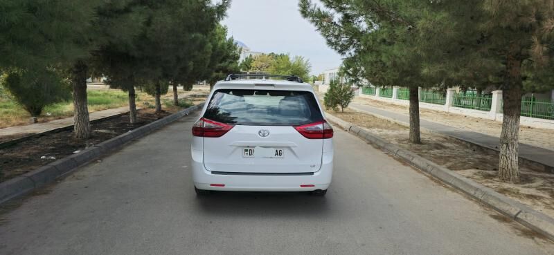 Toyota Sienna 2020 - 415 000 TMT - Aşgabat - img 6