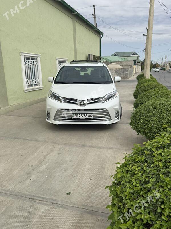 Toyota Sienna 2020 - 450 000 TMT - Aşgabat - img 3