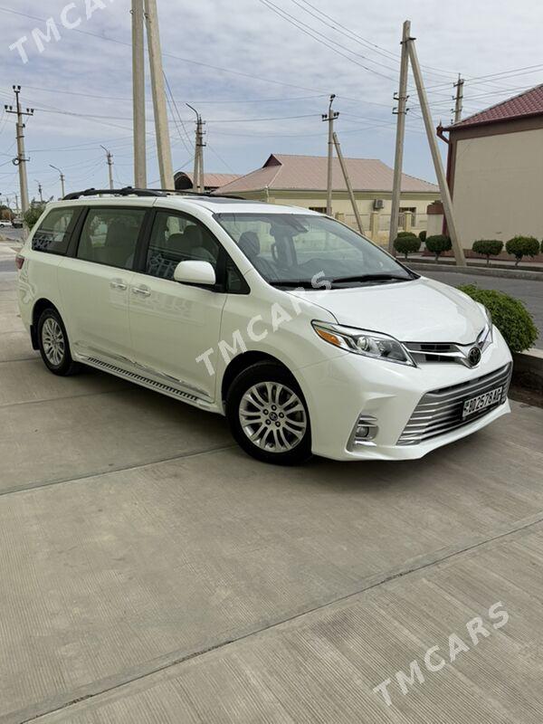 Toyota Sienna 2020 - 450 000 TMT - Ашхабад - img 5