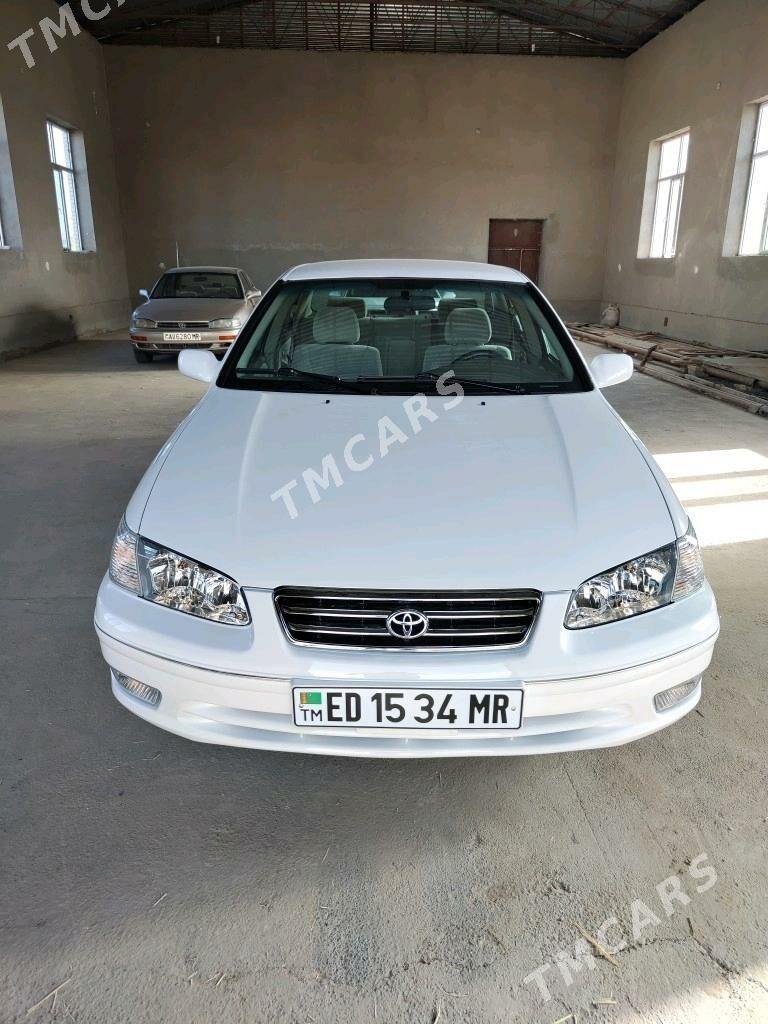 Toyota Camry 2001 - 150 000 TMT - Векильбазар - img 2