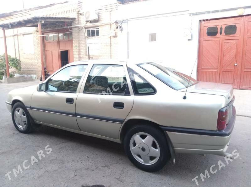 Opel Vectra 1992 - 32 000 TMT - Daşoguz - img 3