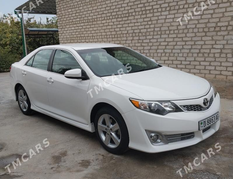 Toyota Camry 2014 - 230 000 TMT - Aşgabat - img 3