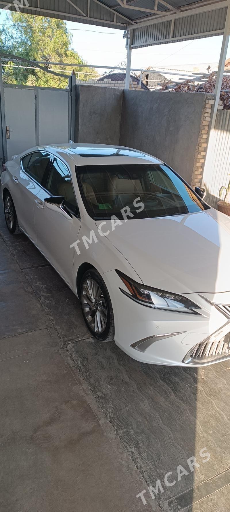 Lexus ES 350 2019 - 610 000 TMT - Мары - img 8