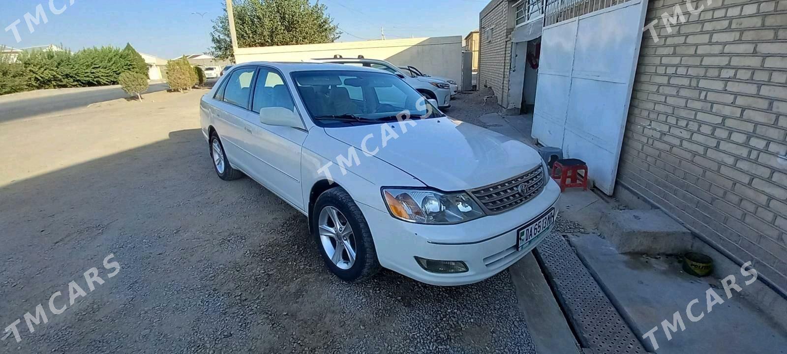 Toyota Avalon 2000 - 150 000 TMT - Mary - img 3