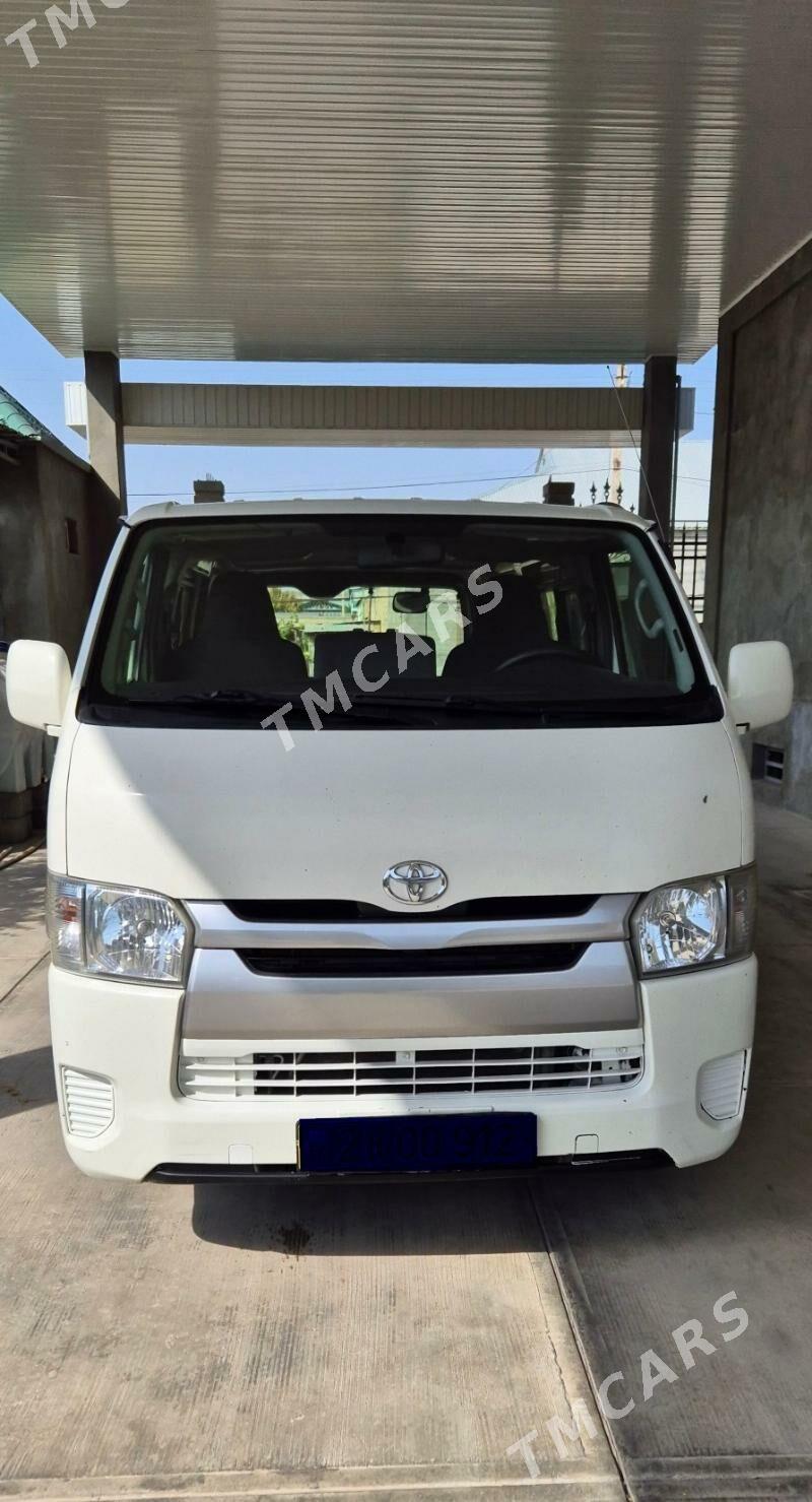 Toyota Hiace 2016 - 350 000 TMT - Ашхабад - img 3