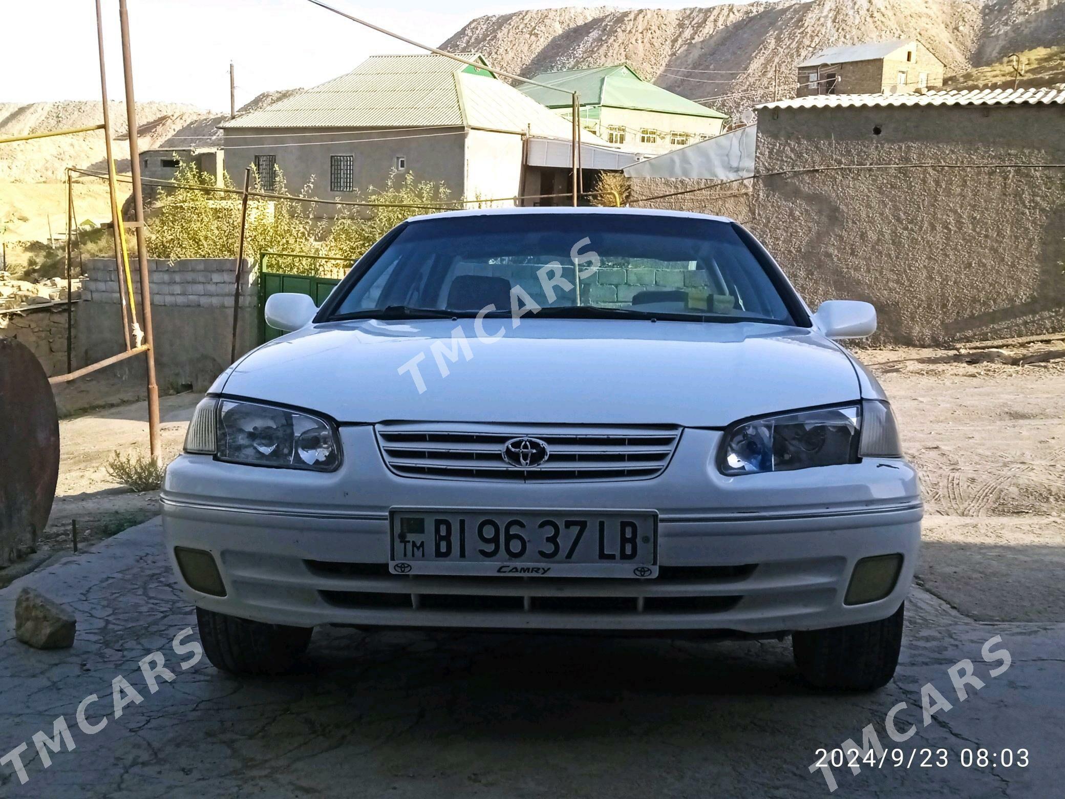 Toyota Camry 1997 - 90 000 TMT - Магданлы - img 5