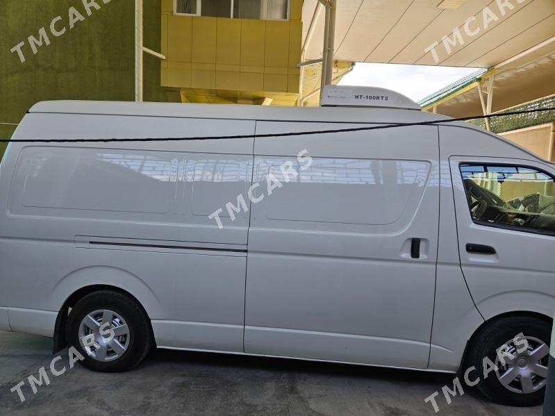 Toyota Hiace 2018 - 470 000 TMT - Чоганлы - img 2