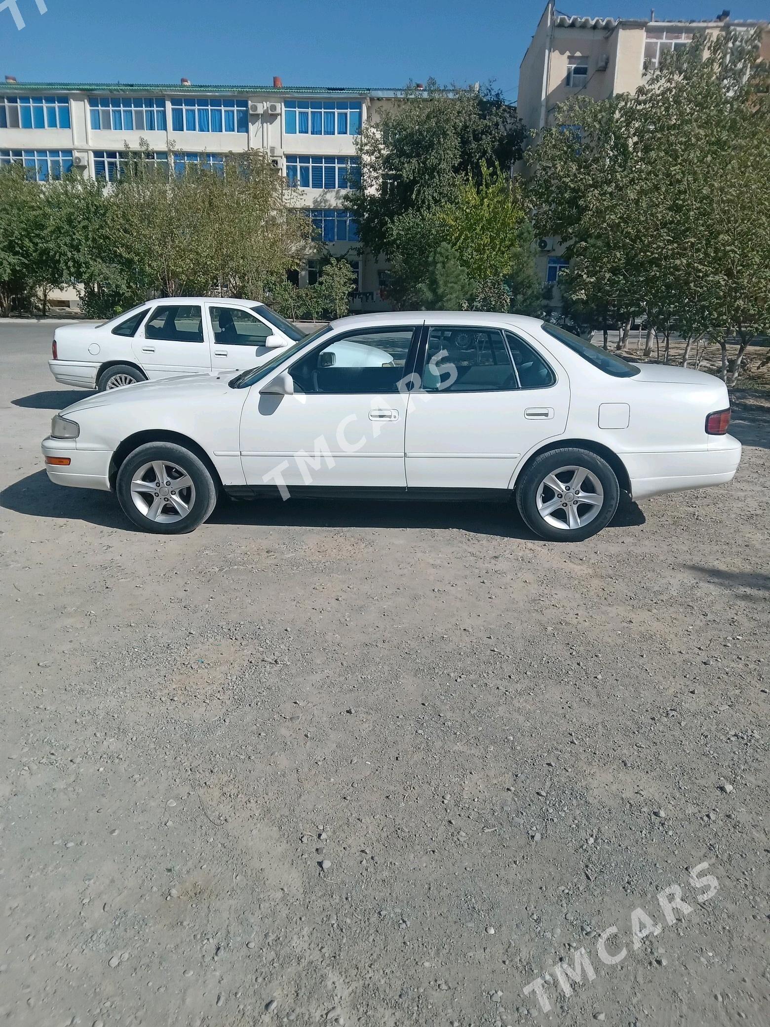 Toyota Camry 1993 - 70 000 TMT - Серахс - img 7