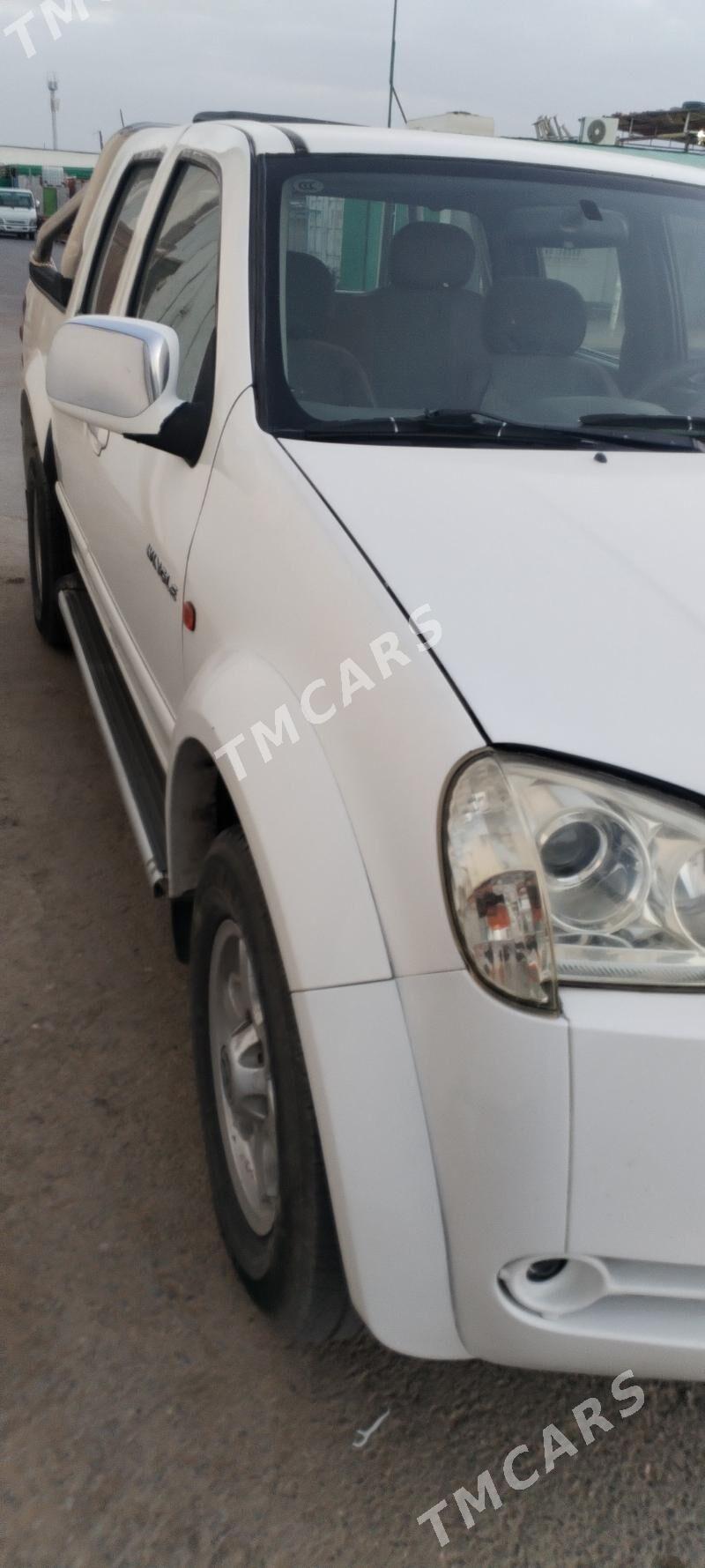 Toyota Hilux 2012 - 140 000 TMT - Ашхабад - img 5