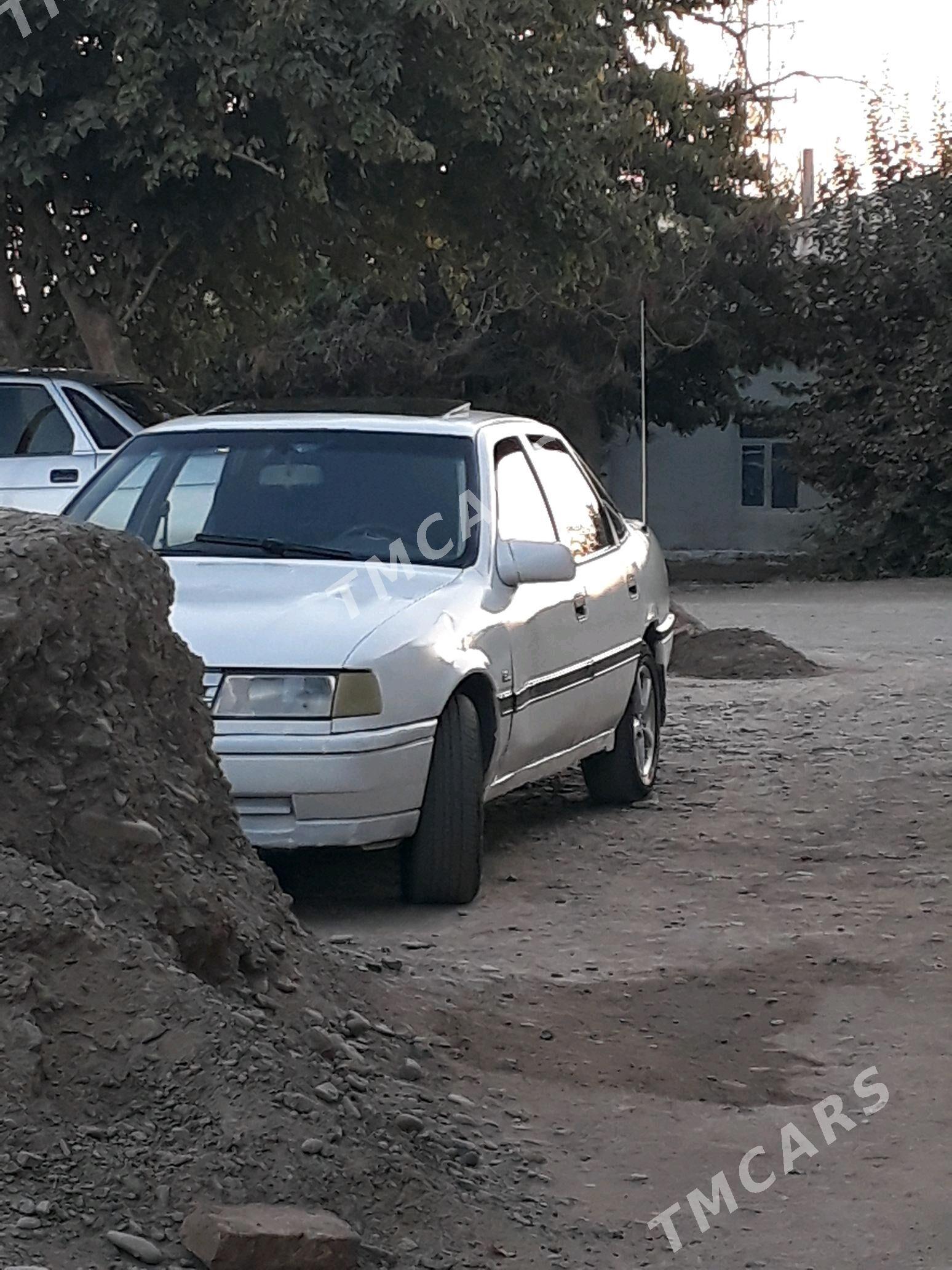 Opel Vectra 1990 - 30 000 TMT - Бабадайхан - img 2