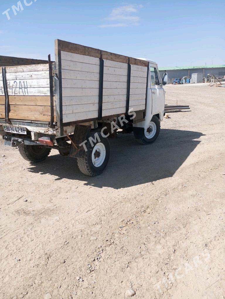 UAZ Profi 1986 - 40 000 TMT - Кака - img 2