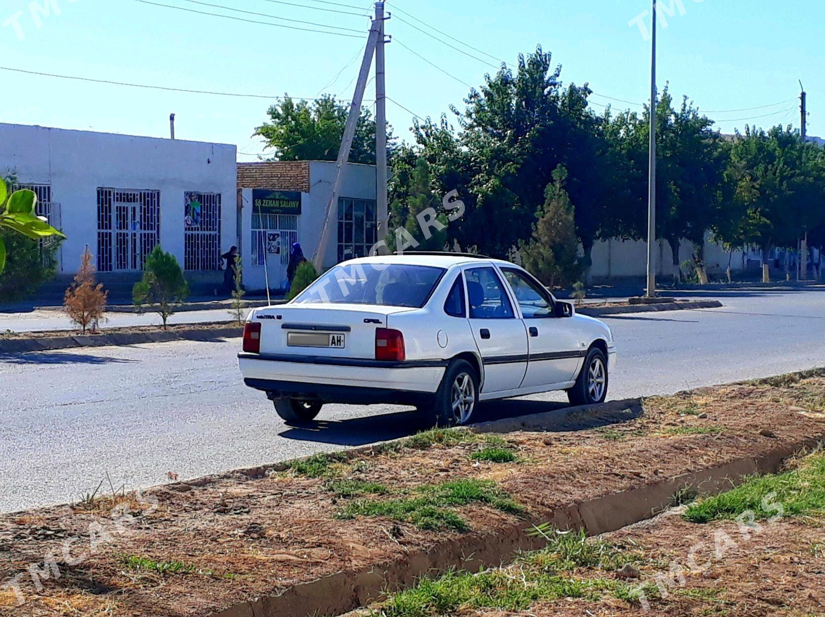 Opel Vectra 1990 - 30 000 TMT - Бабадайхан - img 5