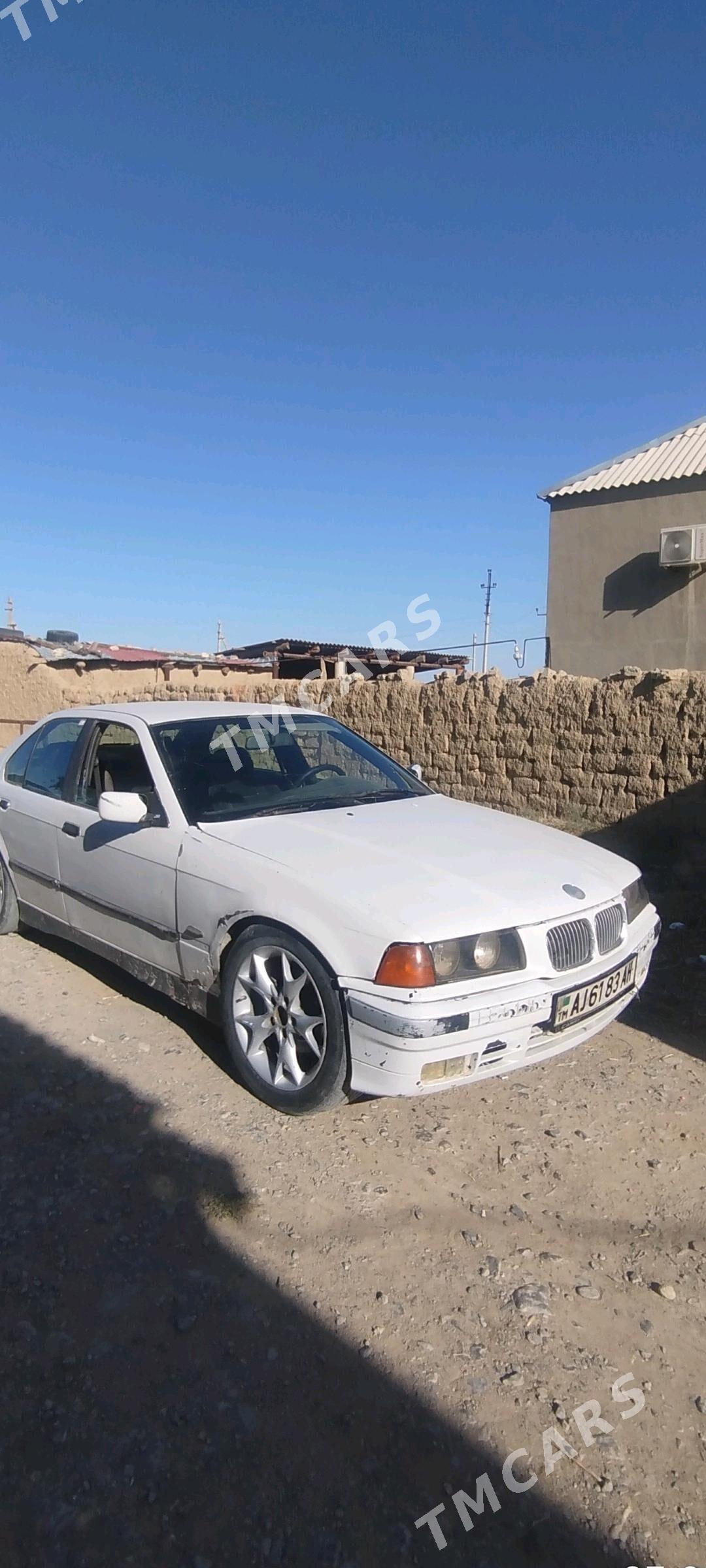 BMW 325 1992 - 9 000 TMT - Бахарден - img 2