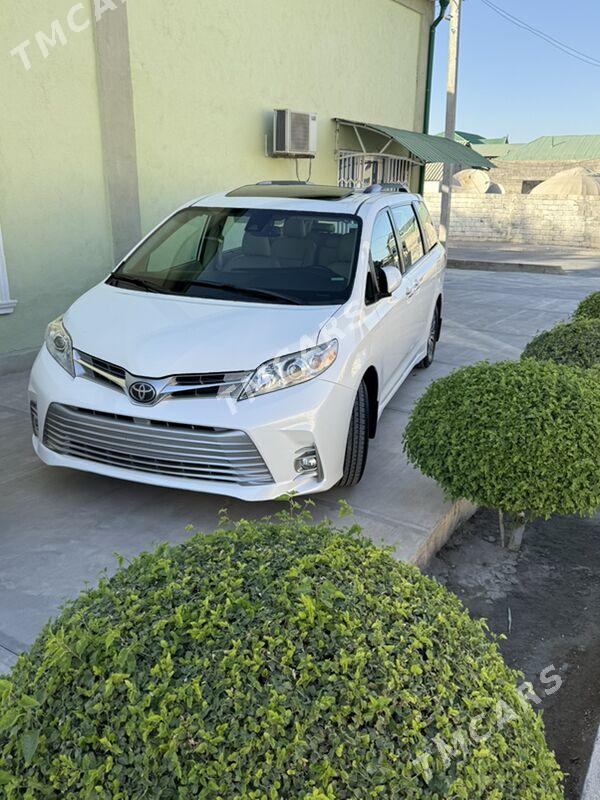 Toyota Sienna 2020 - 450 000 TMT - Aşgabat - img 10