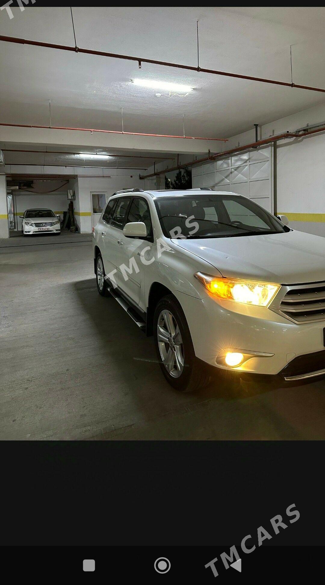 Toyota Highlander 2011 - 350 000 TMT - Aşgabat - img 2