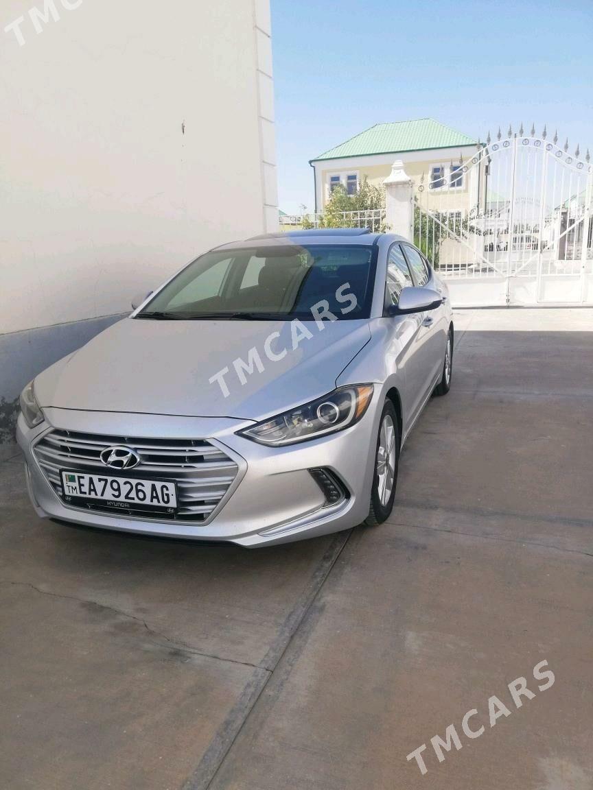 Hyundai Elantra 2017 - 200 000 TMT - Garadamak Şor - img 3