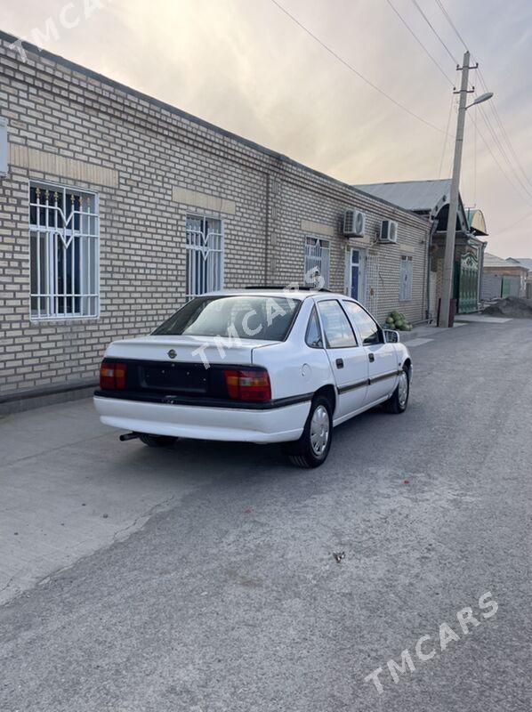 Opel Vectra 1993 - 31 000 TMT - Бахарден - img 6