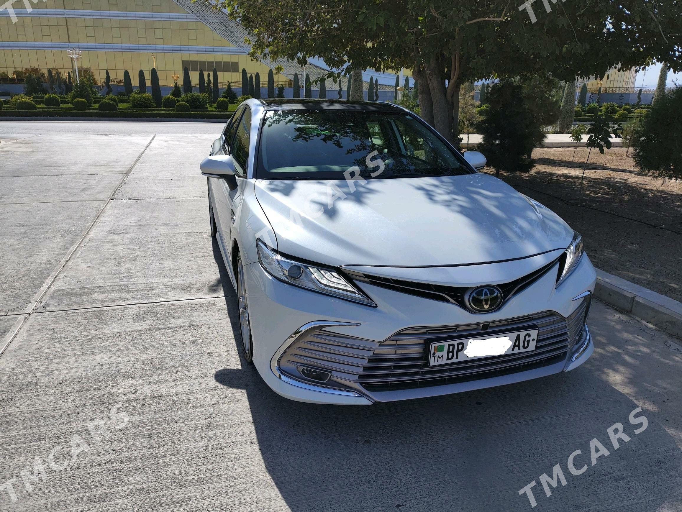 Toyota Camry 2019 - 360 000 TMT - Ашхабад - img 4