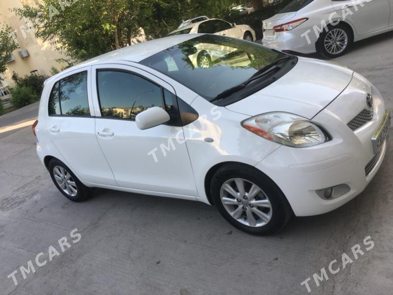 Toyota Yaris 2009 - 111 000 TMT - Ашхабад - img 2