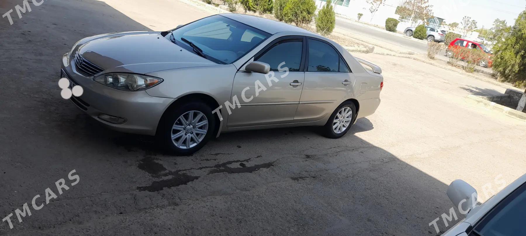 Toyota Camry 2003 - 125 000 TMT - Köneürgenç - img 7