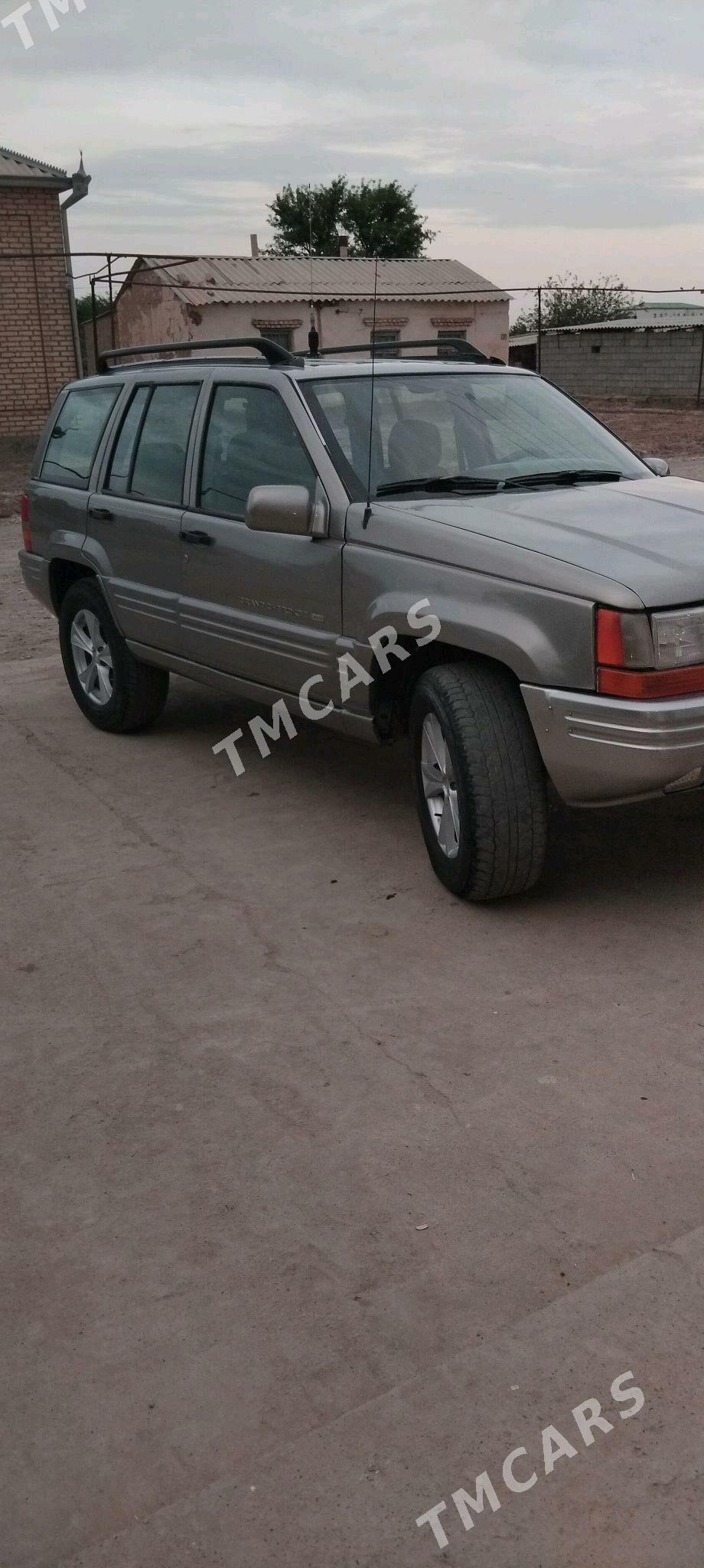 Jeep Grand Cherokee 1998 - 58 000 TMT - Теджен - img 2