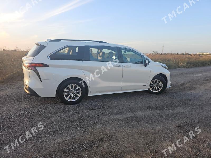 Toyota Sienna 2021 - 610 000 TMT - Ашхабад - img 2