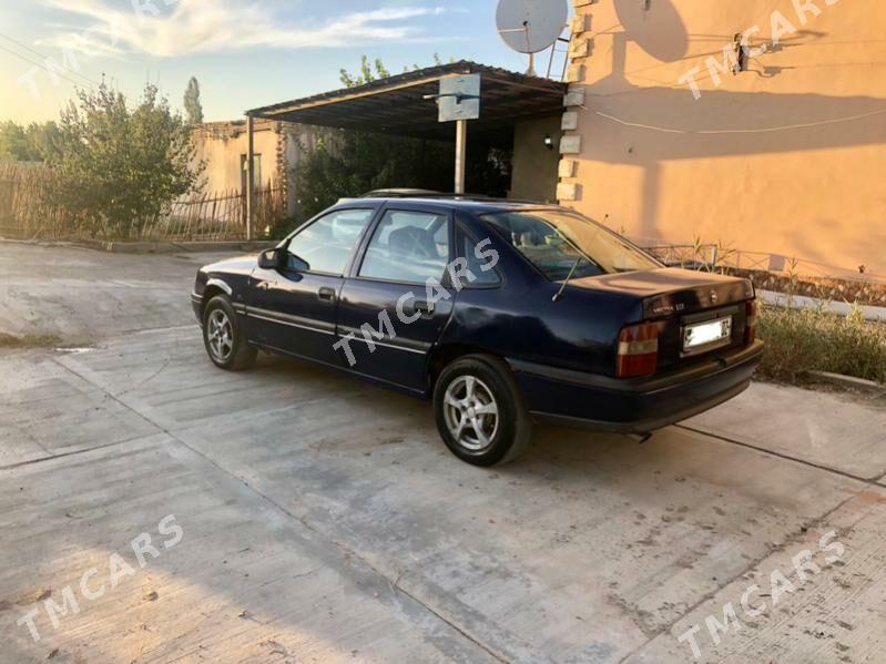 Opel Vectra 1991 - 22 000 TMT - Дашогуз - img 4