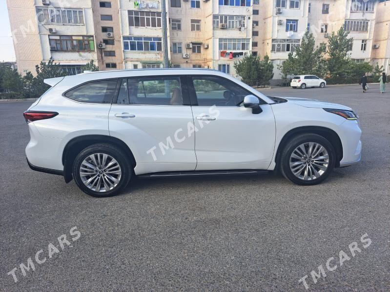 Toyota Highlander 2021 - 690 000 TMT - Aşgabat - img 3