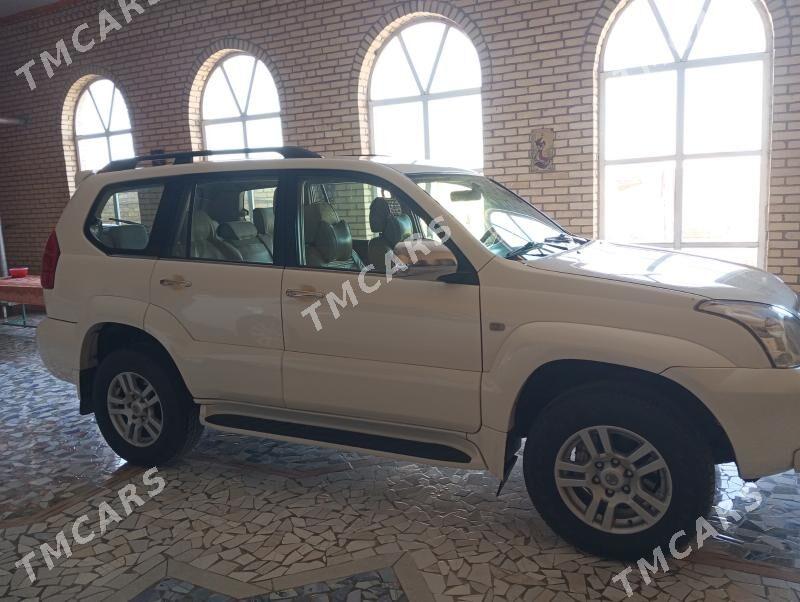 Toyota Land Cruiser Prado 2004 - 320 000 TMT - Çärjew - img 2