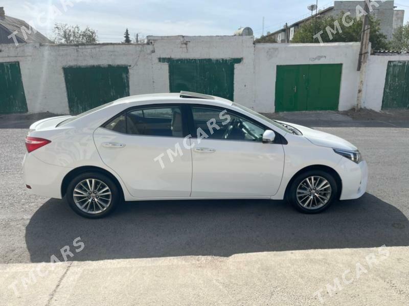 Toyota Corolla 2015 - 265 000 TMT - Туркменбаши - img 4