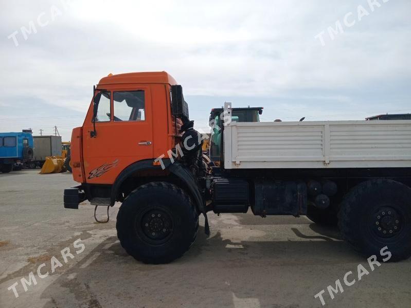 Kamaz 6520 2010 - 300 000 TMT - Garadamak - img 4