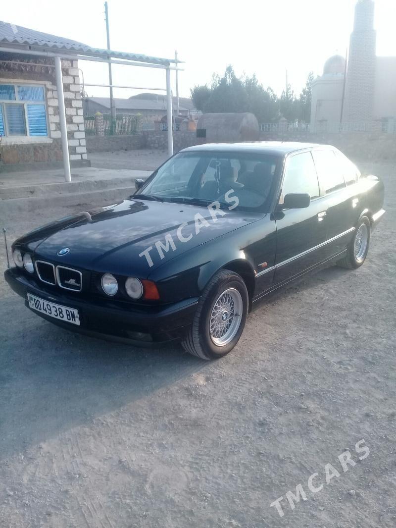 BMW 525 1993 - 65 000 TMT - Берекет - img 3