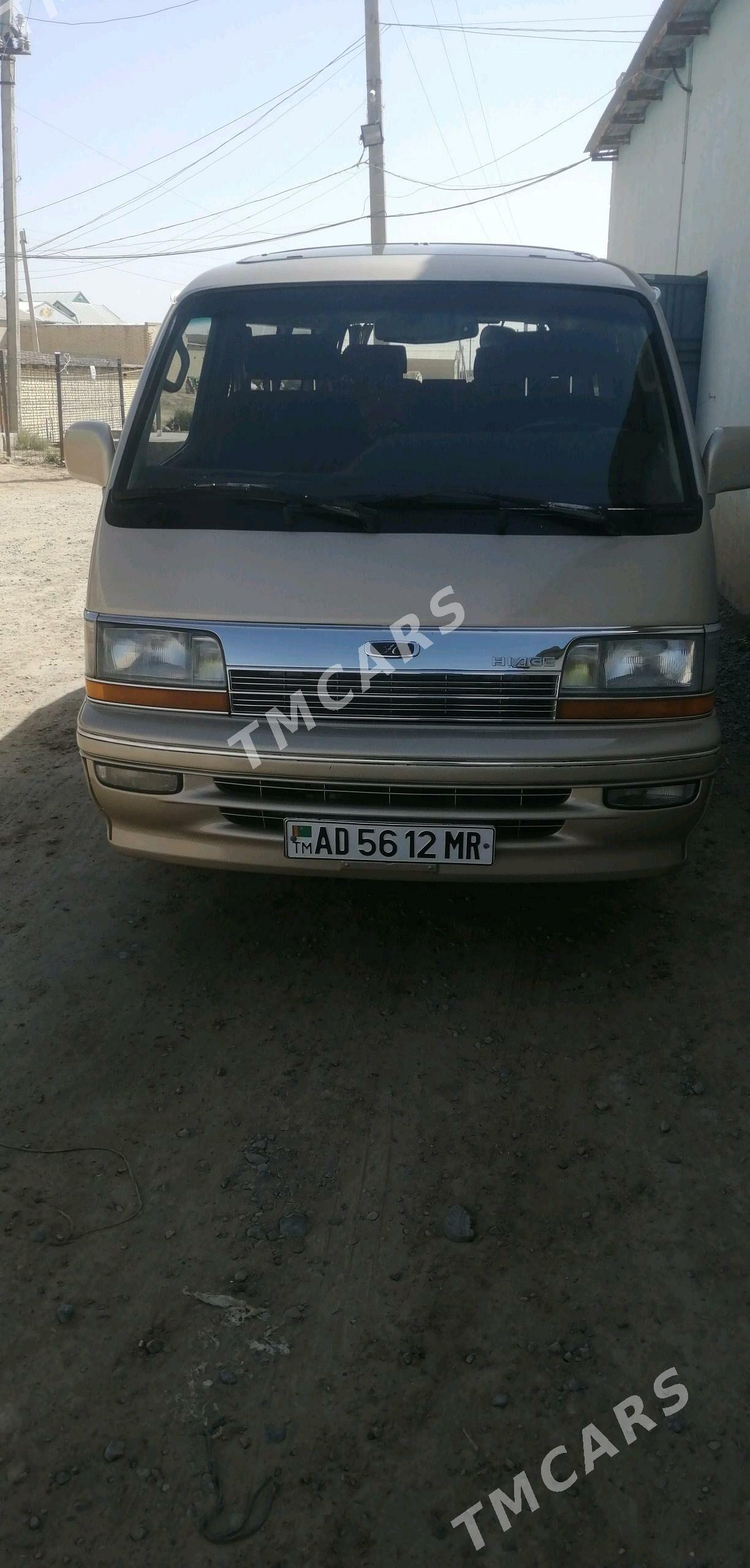 Toyota Hiace 1991 - 85 000 TMT - Сакарчага - img 4