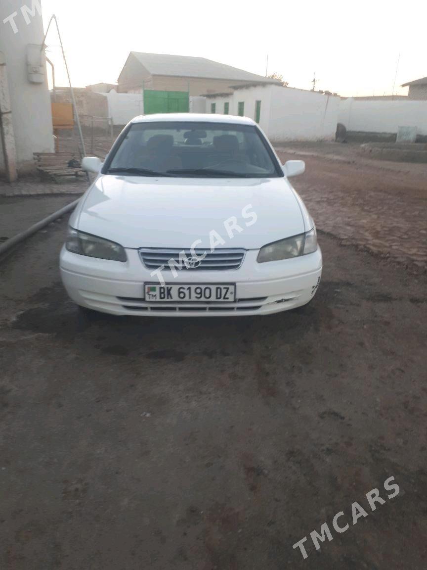 Toyota Camry 1999 - 95 000 TMT - Гурбансолтан Едже - img 2