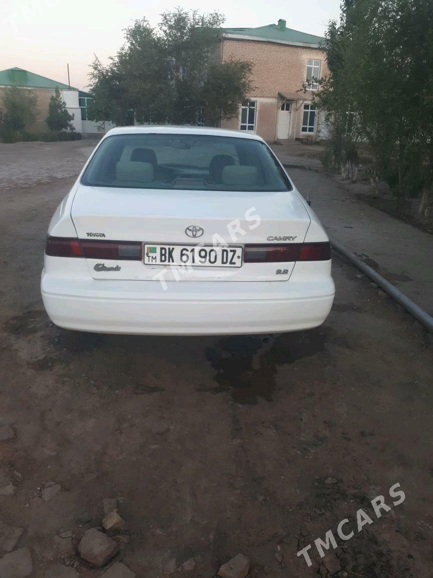 Toyota Camry 1999 - 95 000 TMT - Гурбансолтан Едже - img 4