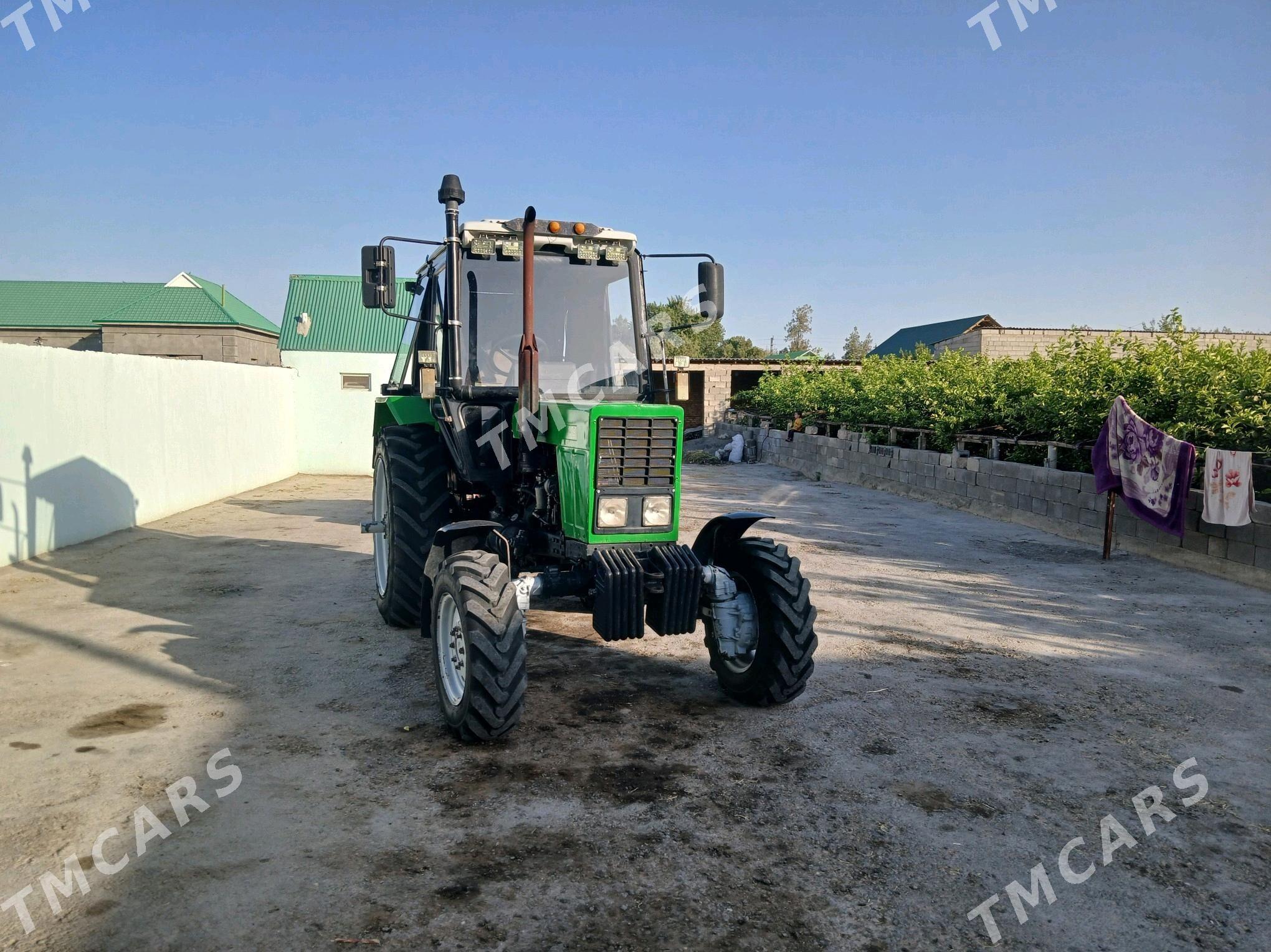 MTZ 82 2007 - 220 000 TMT - Büzmeýin - img 2