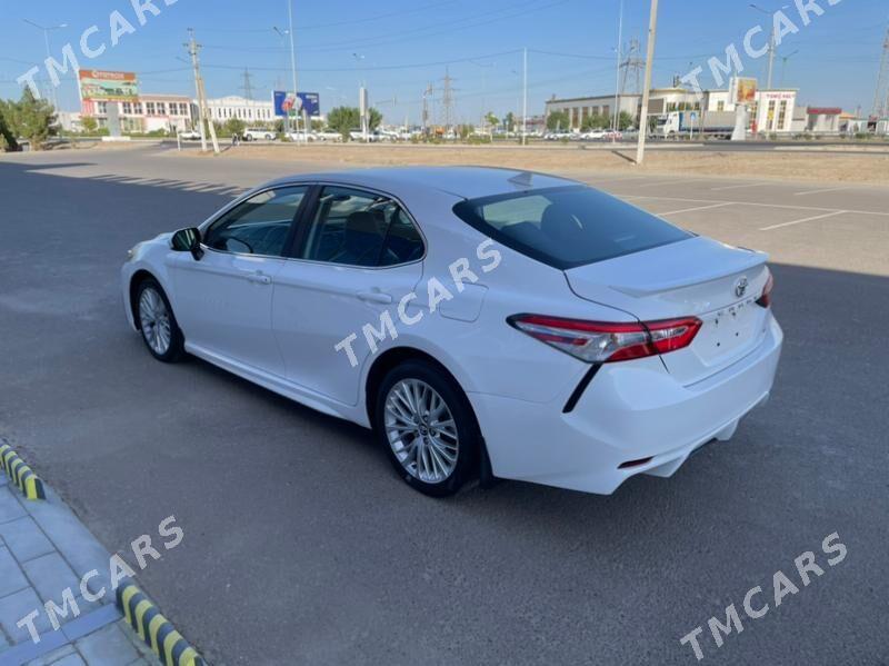 Toyota Camry 2019 - 294 000 TMT - Мары - img 3