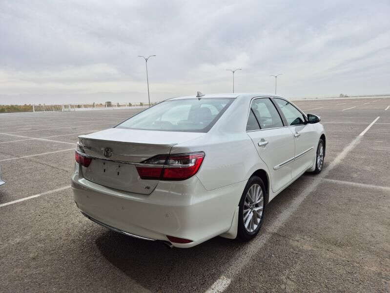 Toyota Camry 2017 - 595 000 TMT - Aşgabat - img 8