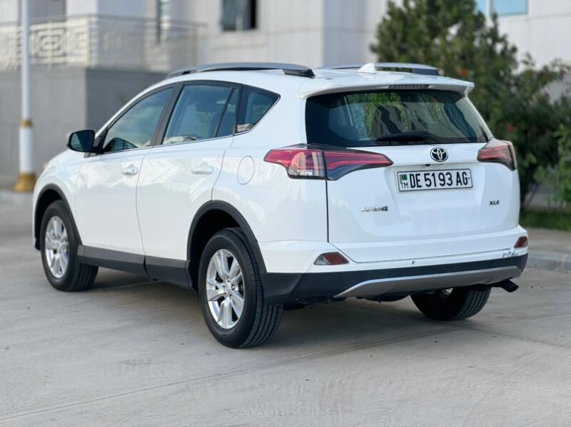 Toyota RAV4 2018 - 305 000 TMT - Ашхабад - img 5