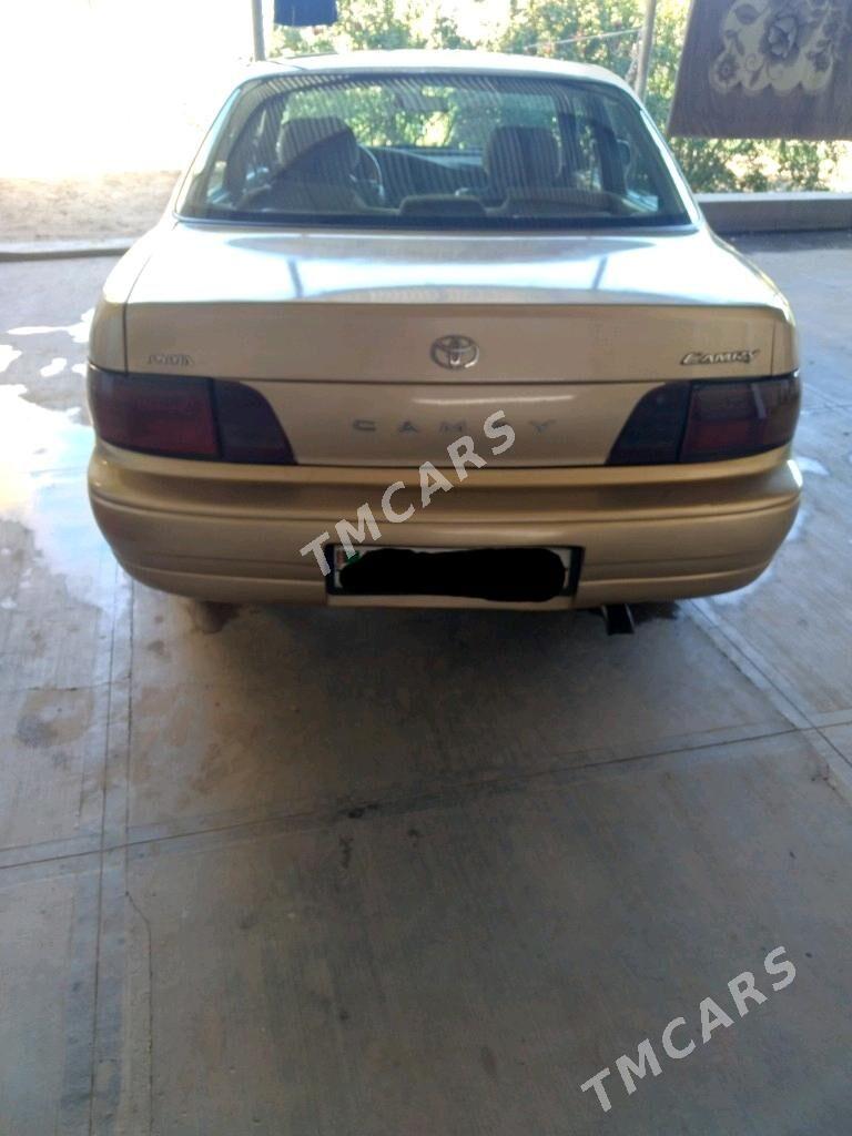 Toyota Camry 1995 - 68 000 TMT - Türkmenabat - img 4