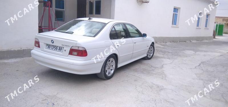 BMW 530 2003 - 85 000 TMT - Kaka - img 2