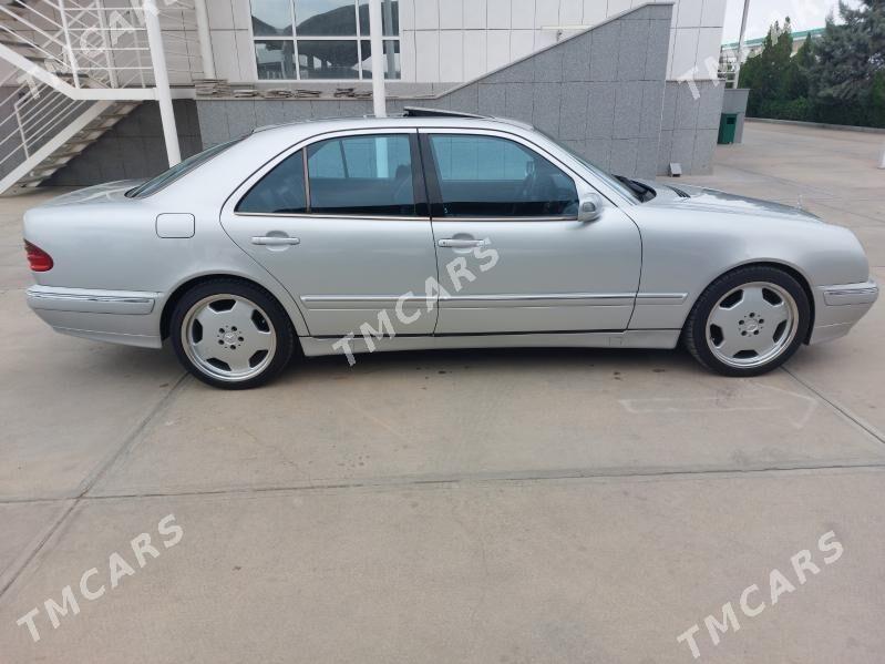 Mercedes-Benz E320 2002 - 130 000 TMT - Änew - img 2