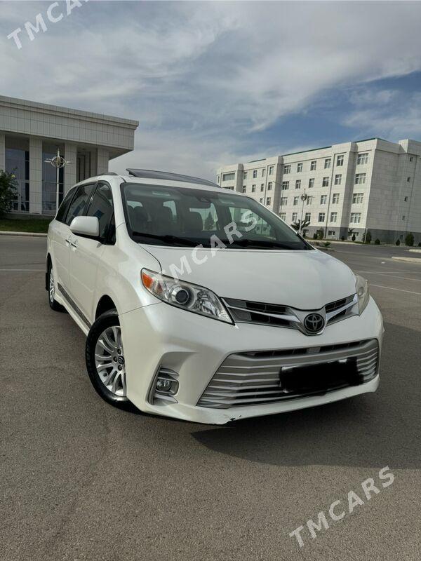 Toyota Sienna 2018 - 370 000 TMT - Aşgabat - img 8